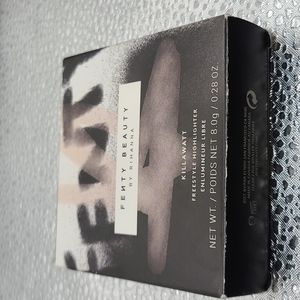 FENTY BEAUTY by Rihanna
